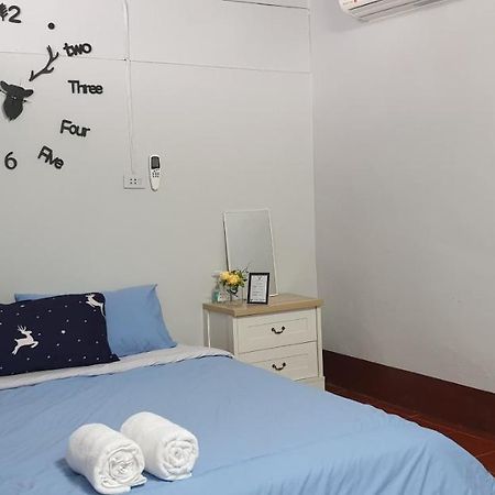 Hotel Reindeer House Wat Chedi Sichon Zewnętrze zdjęcie