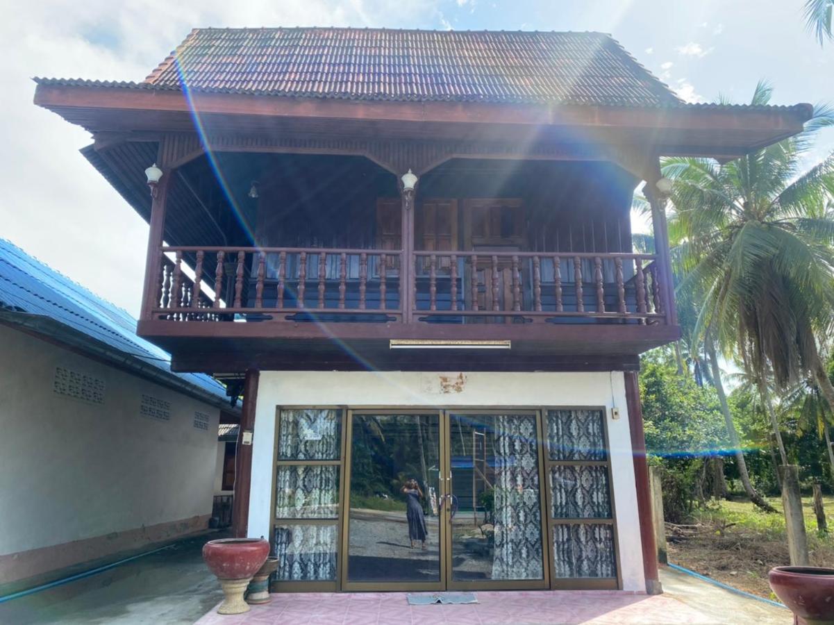 Hotel Reindeer House Wat Chedi Sichon Zewnętrze zdjęcie